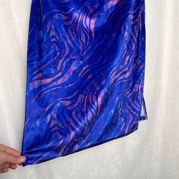 PrettyLittleThing PLUS NWT Tube Dress Stretchy Bodycon Purple & Pink Velour - Picture 10 of 13